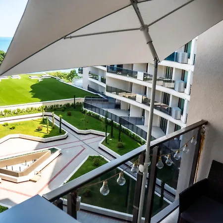 Skyline 11B Apartment - Sea View,Pools & Spa ヴァルナ