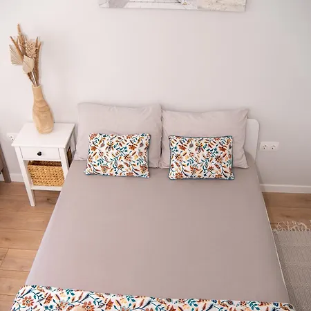 Skyline 11 - Sea Views & Serenity By The Coast Lejlighed