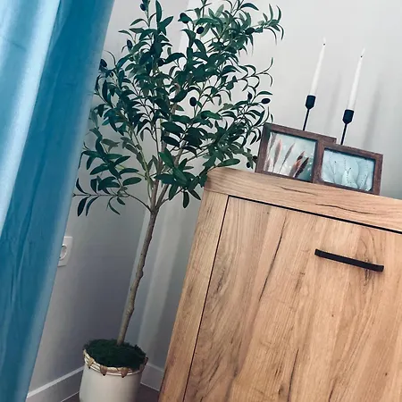 Skyline 11 - Sea Views & Serenity By The Coast