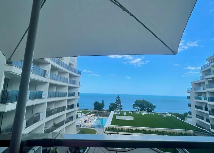 아파트 Skyline 11 - Sea Views & Serenity By The Coast 바르나